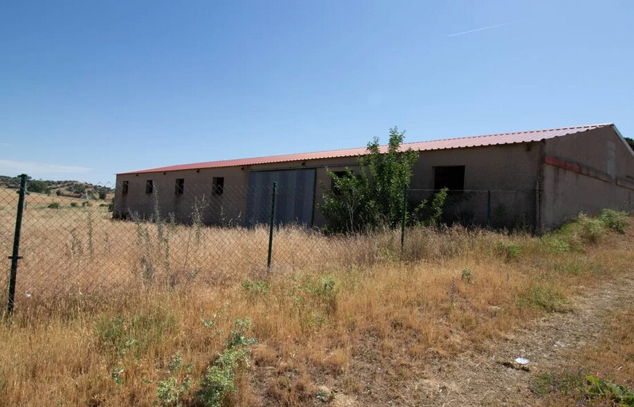 Industriel/Logistique dans Rebollo, Segovia à vendre - Photo de l’immeuble – Image 2 sur 8