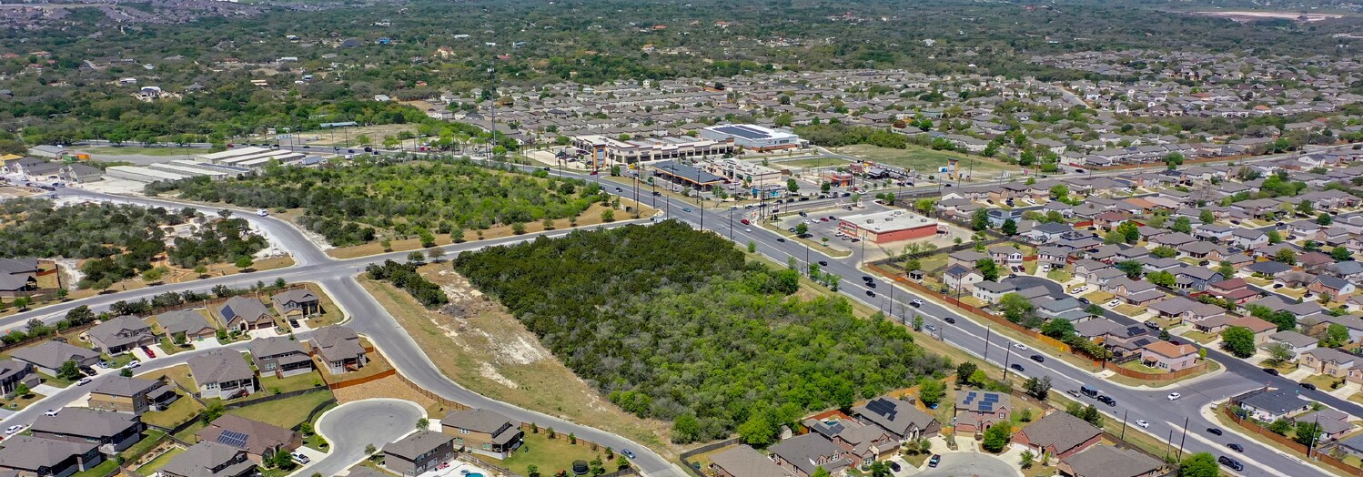 12840 Potranco Rd, San Antonio, TX à louer Photo principale– Image 1 sur 3
