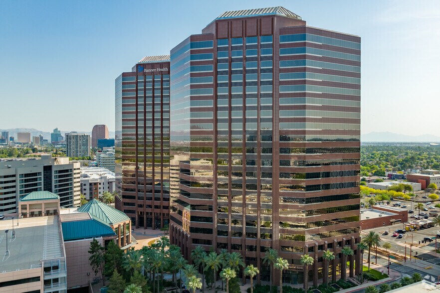 2929 N Central Ave, Phoenix, AZ à louer - Photo de l’immeuble – Image 2 sur 5