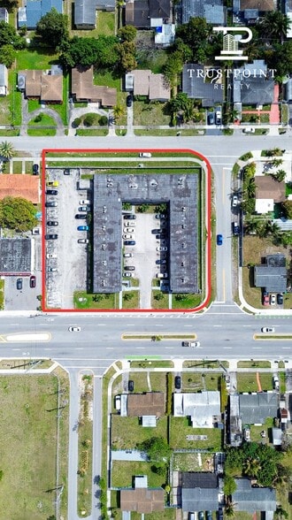 18101 NW 7th Ave, Miami, FL à vendre - Photo principale – Image 1 sur 9