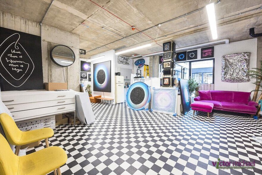 35 Shore Rd, Londres à vendre - Photo de l’immeuble – Image 2 sur 9