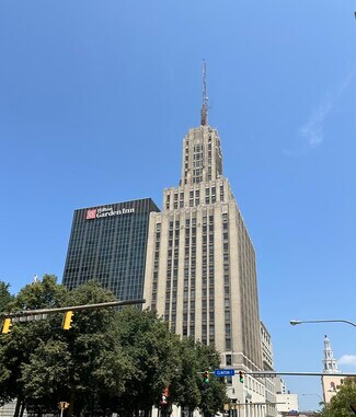Plus de détails pour 14 Lafayette Sq, Buffalo, NY - Bureau à vendre