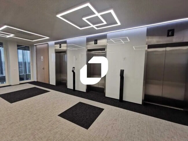 Plus de détails pour 113 Rue Jean Marin Naudin, Bagneux - Bureau à louer