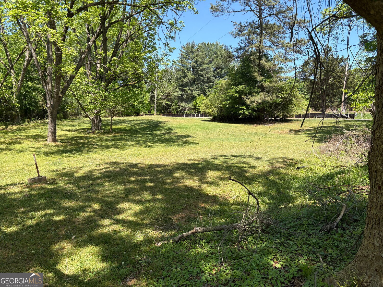 5650 Henry Bailey Rd, Sugar Hill, GA à vendre Photo de l’immeuble– Image 1 sur 23