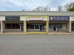 20 Mountain Ave, Bloomfield, CT à louer Photo de l’immeuble– Image 2 sur 2