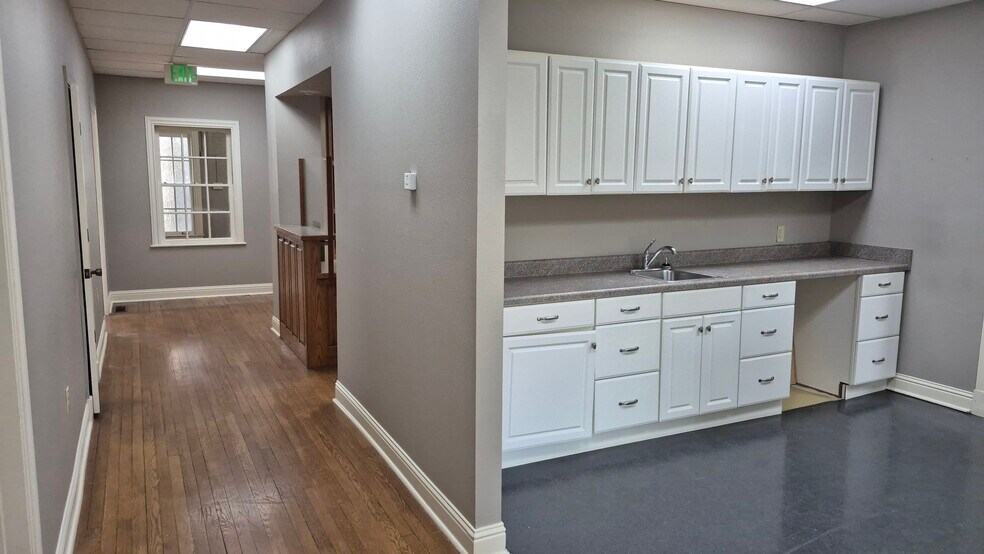 1656 Malvern Ave, Hot Springs, AR à louer - Photo de l’immeuble – Image 2 sur 8