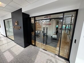 30-30 Northern Blvd, Long Island City, NY à louer Photo intérieure– Image 1 sur 8