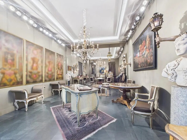 Local commercial dans Paris à vendre - Photo intérieure – Image 1 sur 6