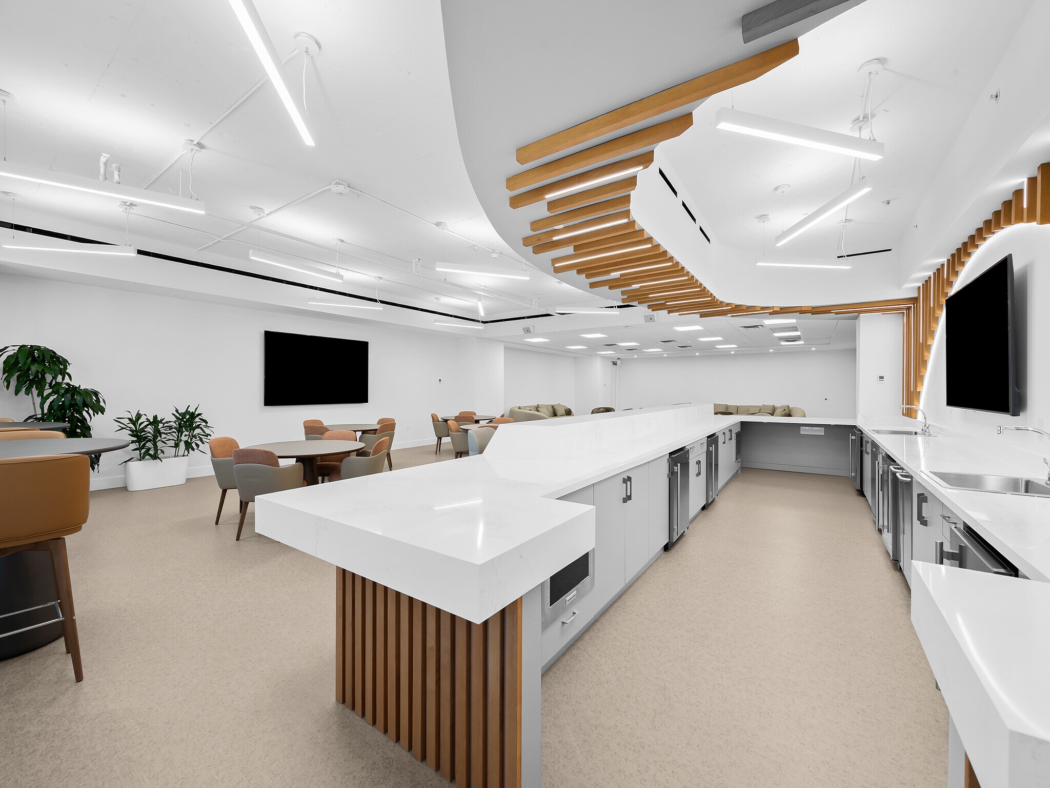 500 E Broward Blvd, Fort Lauderdale, FL à louer Photo intérieure– Image 1 sur 38