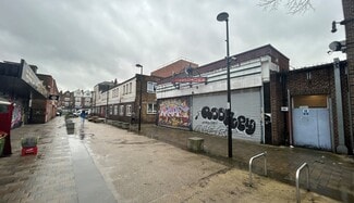 Plus de détails pour 11 Holbeach Rd, Londres - Local commercial à louer