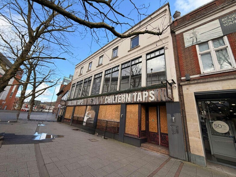 120-123 Oxford Rd, High Wycombe à louer - Photo de l’immeuble – Image 2 sur 16