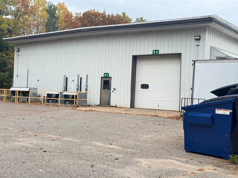 Rhinelander Industrial Park portefeuille de 2 biens à vendre sur LoopNet.fr - Photo de l’immeuble – Image 3 sur 16