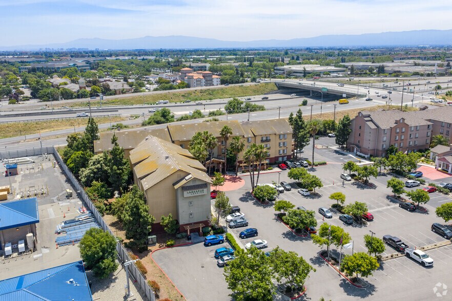 40 Ranch Dr, Milpitas, CA à vendre - Aérien – Image 3 sur 4