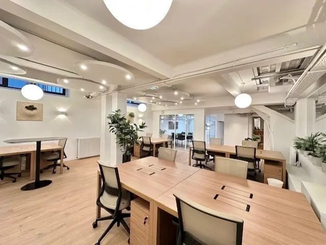 Plus de détails pour Bureau à vendre