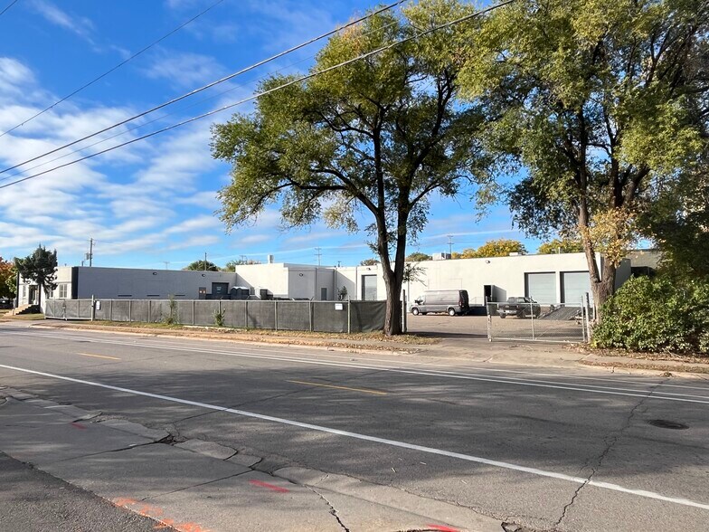 3101 N 2nd St, Minneapolis, MN à louer - Photo de l’immeuble – Image 3 sur 7
