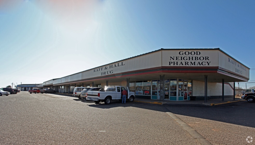 3400 Blk Of Ave H, Lubbock, TX à louer - Photo de l’immeuble – Image 2 sur 3