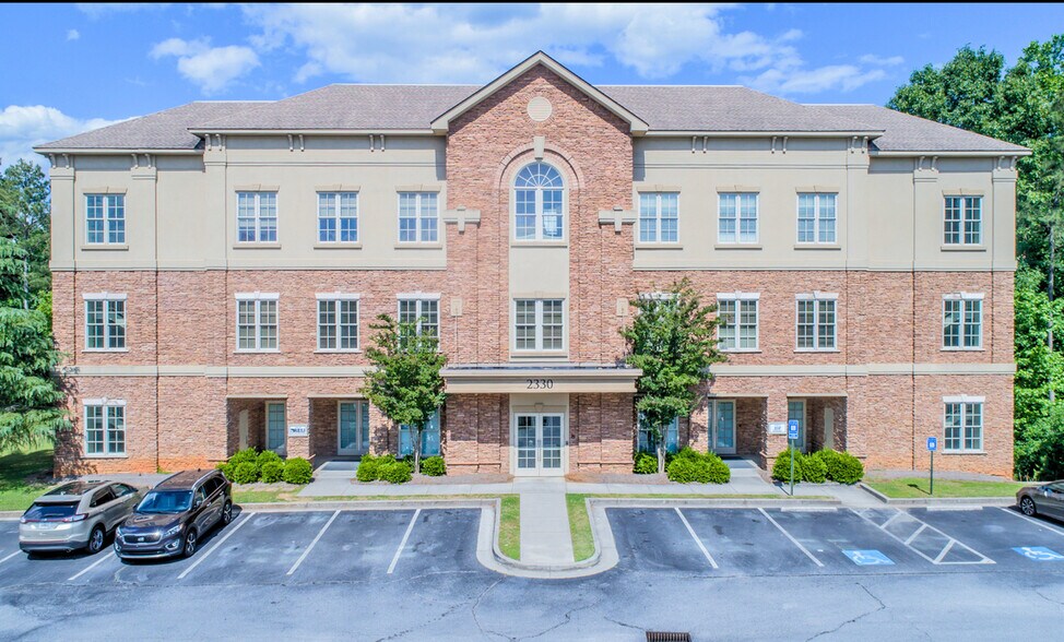 2340 Patrick Henry Pky, McDonough, GA à louer - Photo principale – Image 2 sur 2