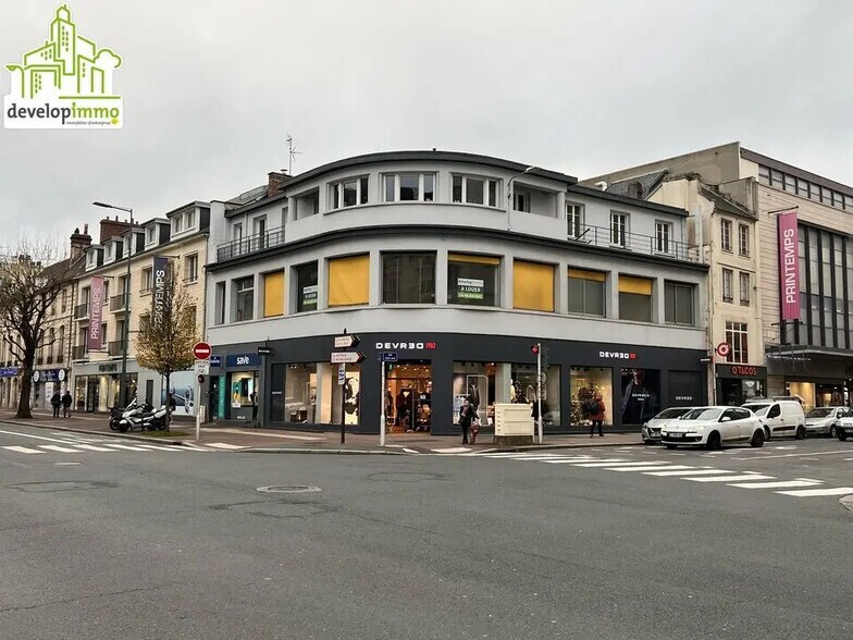 Bureau dans Caen à louer - Photo de l’immeuble – Image 1 sur 9