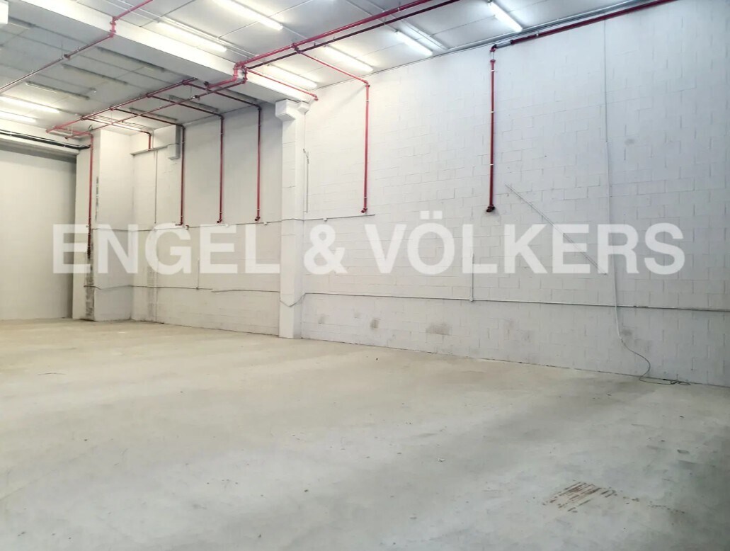 Cornellà de Llobregat, BAR 08940 - Lot 1 - - Photo intérieure - Image 2 of 6