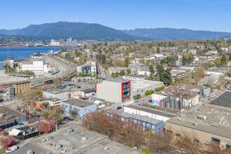 1937 Triumph St, Vancouver, BC - Vue aérienne  vue de carte - Image1