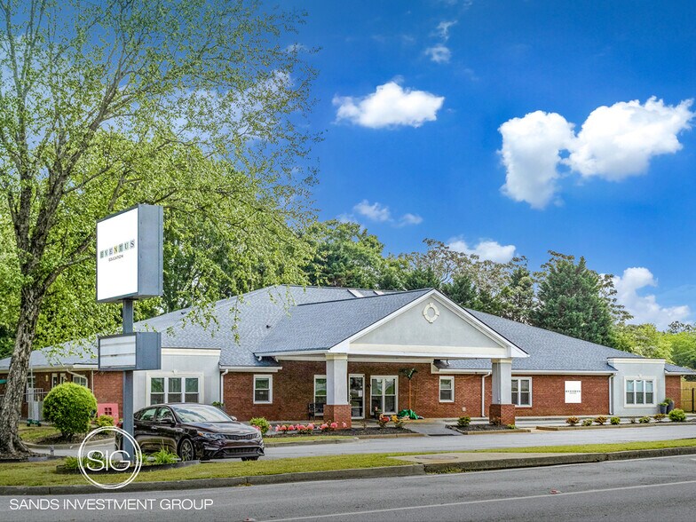 4510 Lawrenceville Rd, Loganville, GA à vendre - Photo principale – Image 1 sur 5