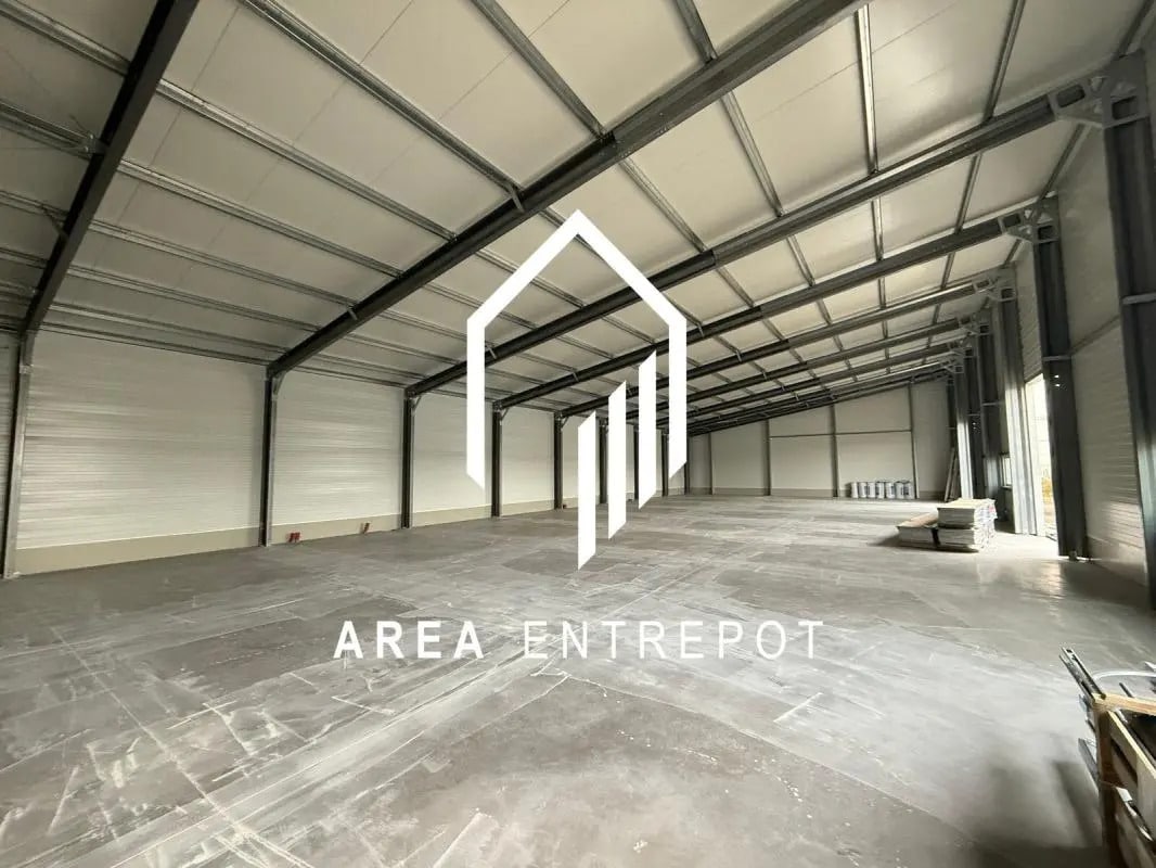 Local d’activités dans Rognac à louer Photo intérieure– Image 1 sur 5