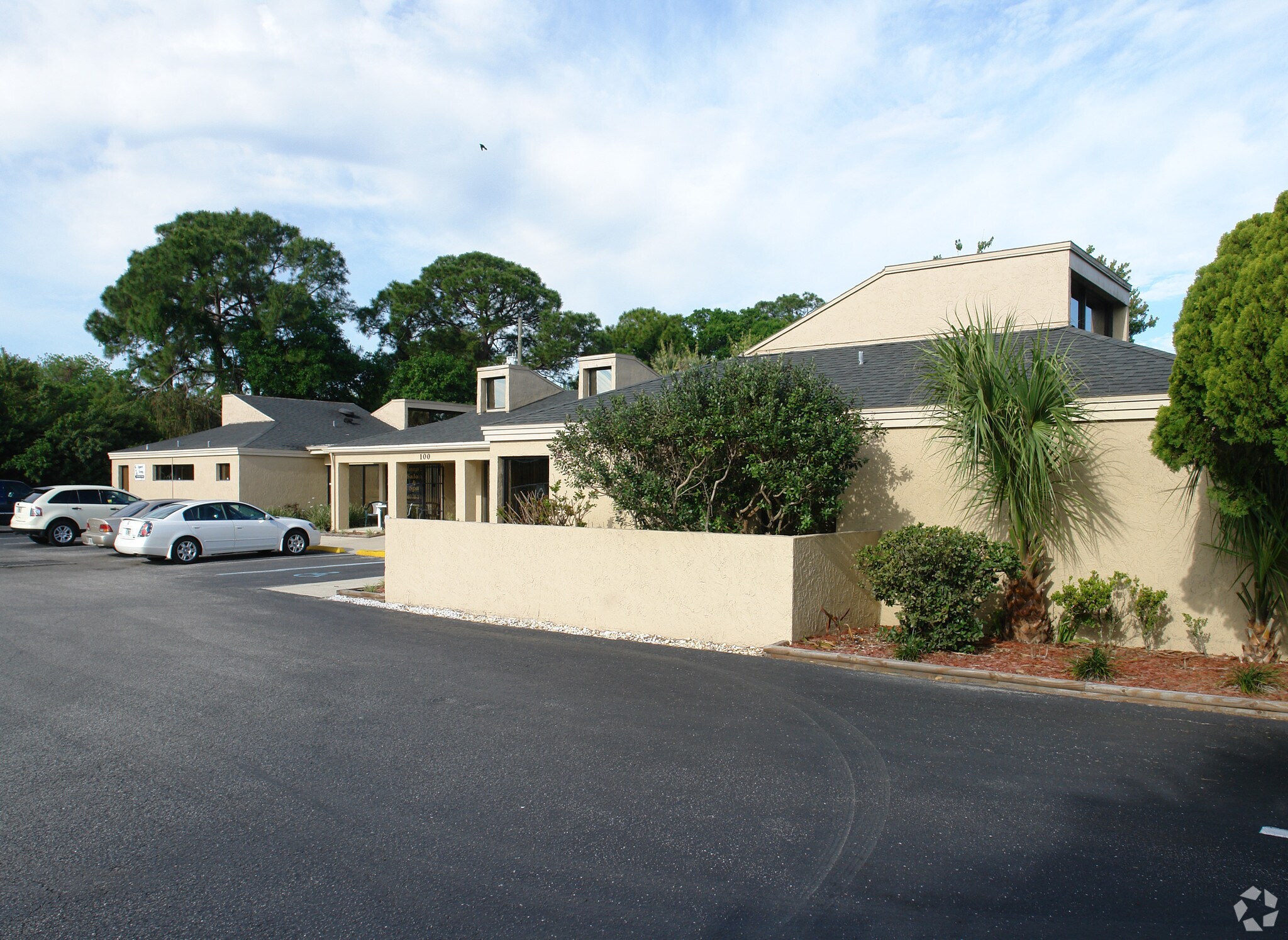 100 Lake Shore Dr, Altamonte Springs, FL à louer Photo de l’immeuble– Image 1 sur 14