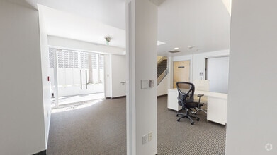 6565 W Sunset Blvd, Hollywood, CA à louer Numérisation 3D Matterport– Image 1 sur 5