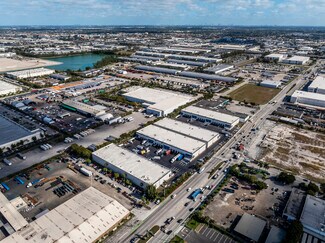 Plus de détails pour 8405-8435 NW 74th St, Medley, FL - Coworking à louer