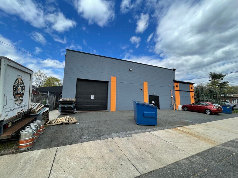 1003 N Evergreen Ave, Woodbury, NJ à vendre - Photo de l’immeuble – Image 2 sur 9