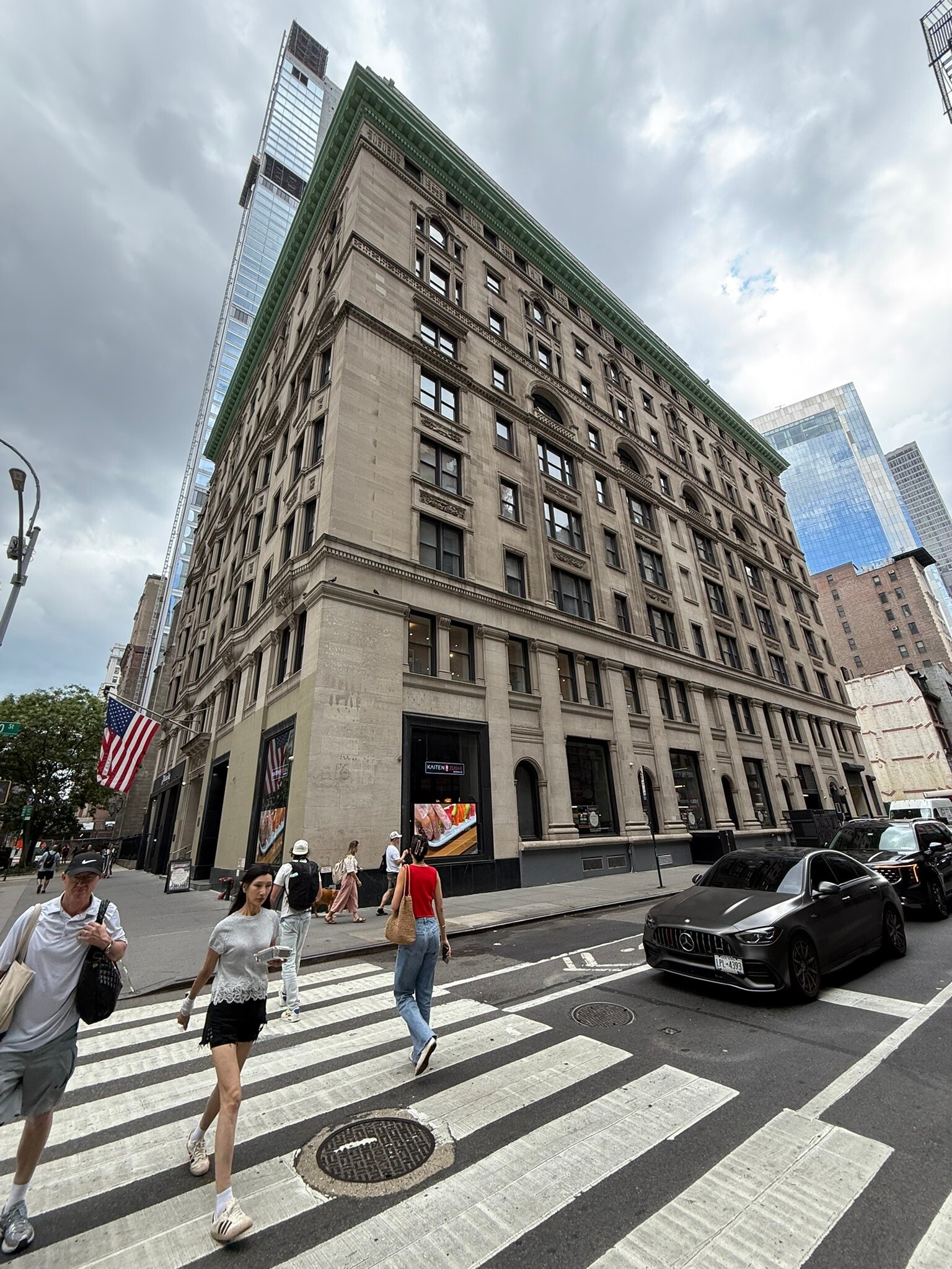 276 Fifth Ave, New York, NY à louer Photo de l’immeuble– Image 1 sur 8