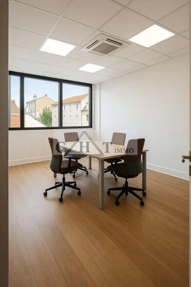 Bureau dans Ivry-sur-Seine à louer - Photo de l’immeuble – Image 3 sur 3