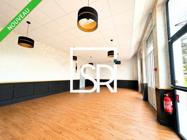 Plus de détails pour Local commercial à vendre