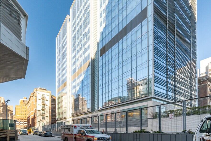 430 E 29th St, New York, NY à louer - Photo de l’immeuble – Image 2 sur 5
