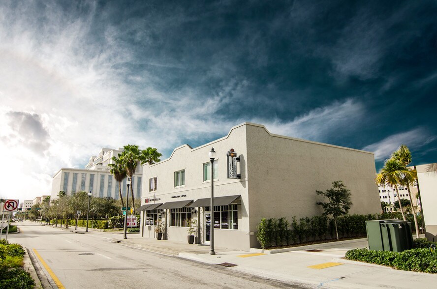 601 N Dixie Hwy, West Palm Beach, FL à louer - Photo principale – Image 1 sur 5
