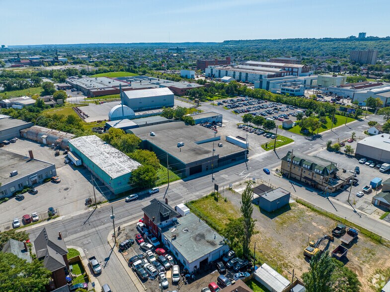 360 Wentworth St N, Hamilton, ON à louer - Aérien – Image 2 sur 10