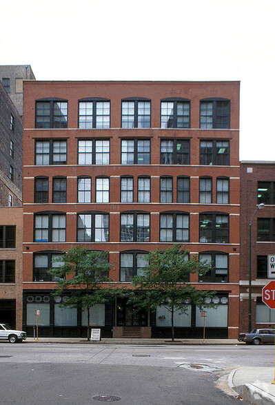 216 S Jefferson St, Chicago, IL à louer - Photo de l’immeuble – Image 3 sur 64