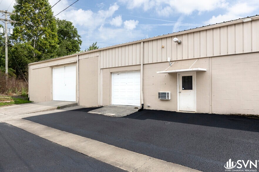 4432 W Highway 80, Somerset, KY à vendre - Photo de l’immeuble – Image 2 sur 11