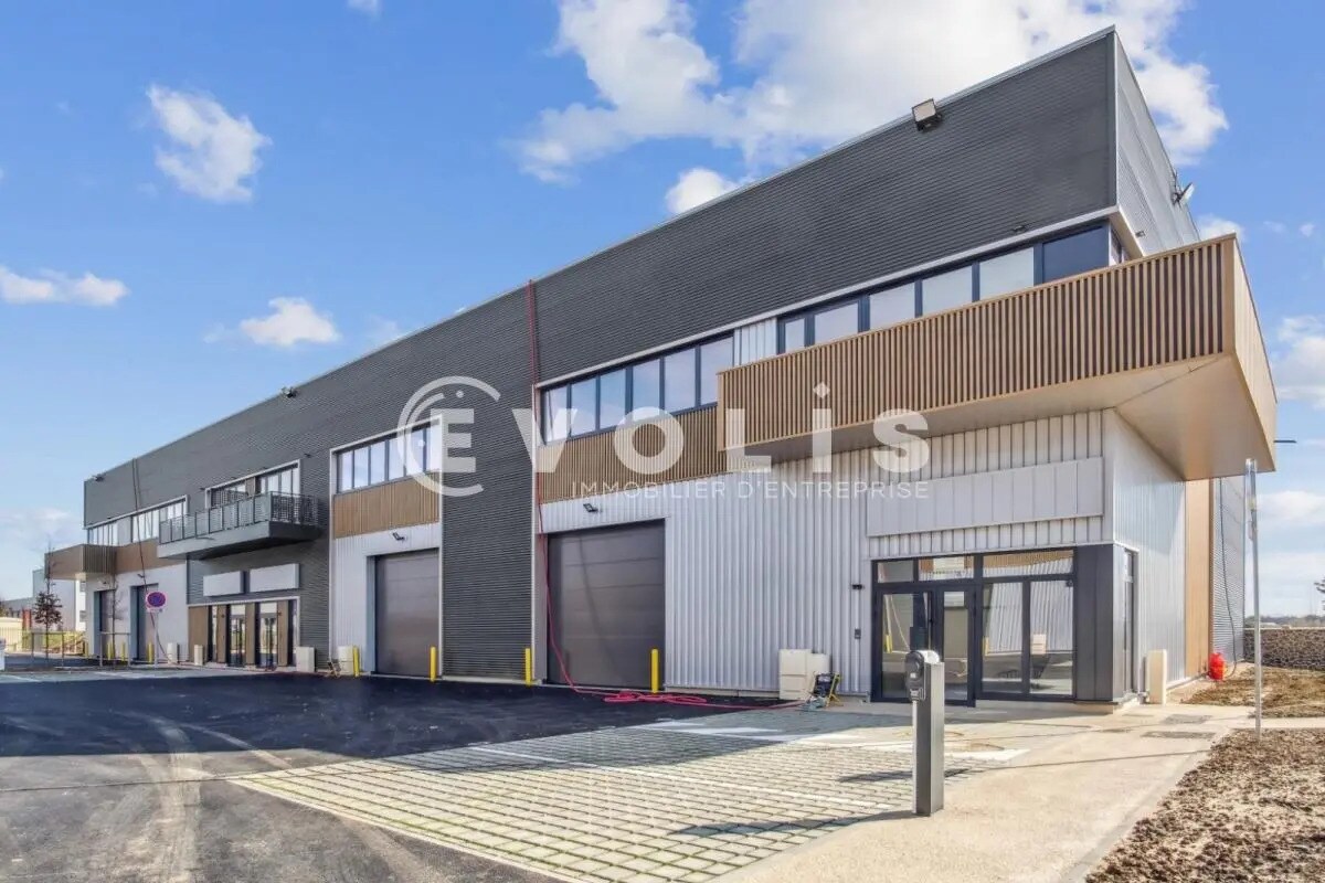 Local d’activités dans Chalifert à louer Photo de l’immeuble– Image 1 sur 6