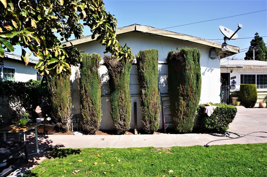 4227 W 107th St, Inglewood, CA à vendre - Photo de l’immeuble – Image 3 sur 13