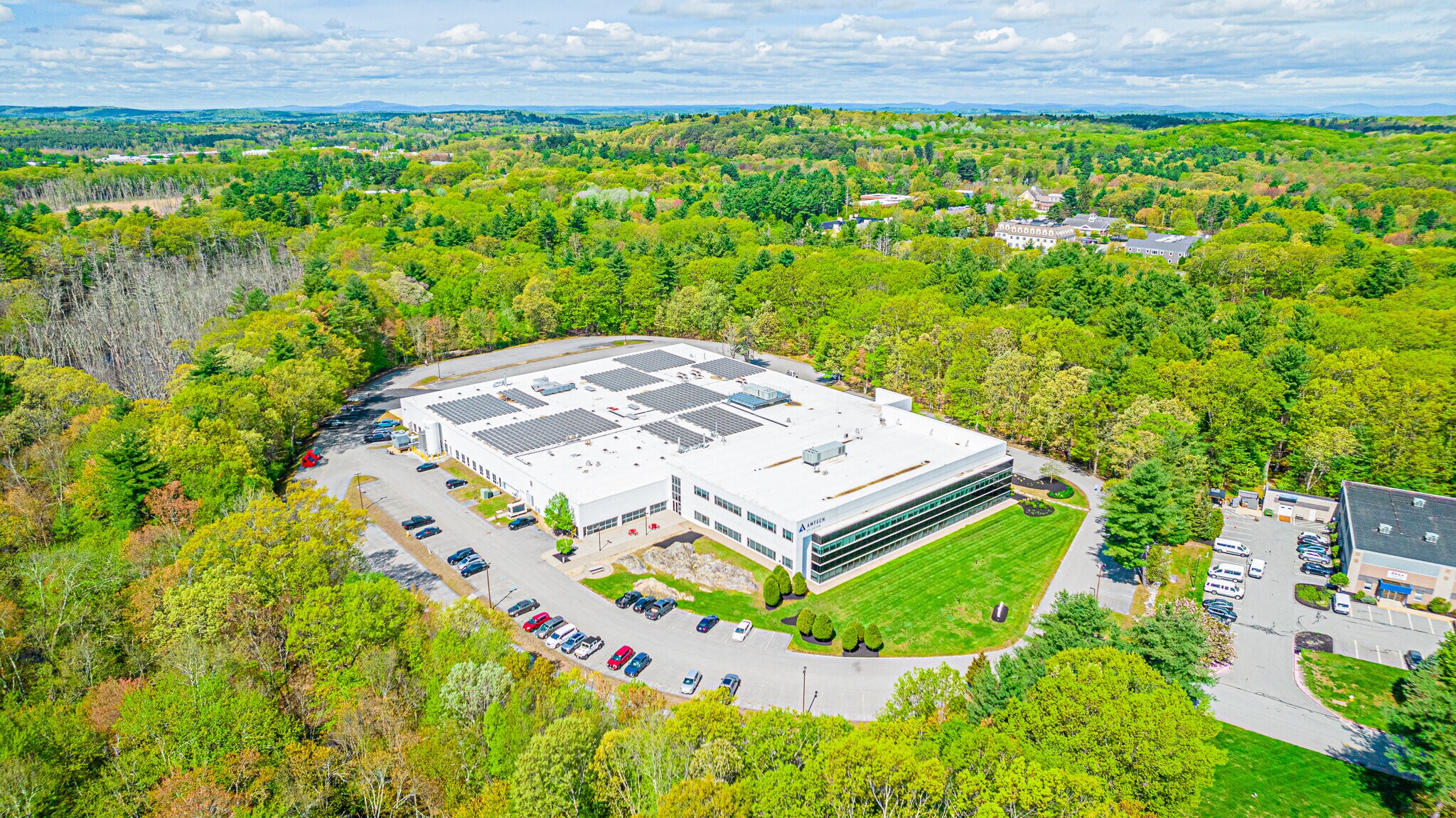 10 Lyberty Way, Westford, MA à louer Photo principale– Image 1 sur 32