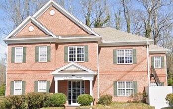 4994 Lower Roswell Rd, Marietta, GA à louer Photo de l’immeuble– Image 2 sur 16