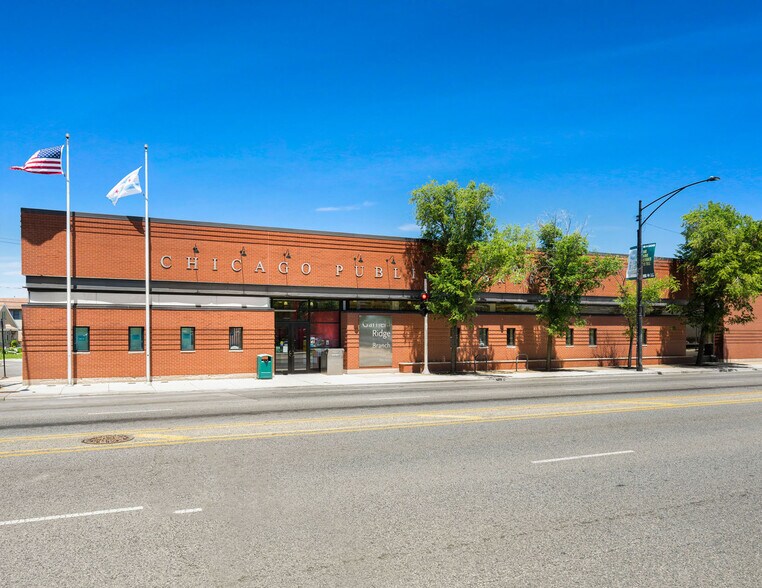 6348 S Archer Ave, Chicago, IL à vendre - Photo de l’immeuble – Image 1 sur 10