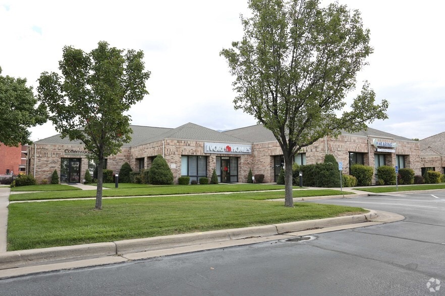 1544 Woodland Park Dr, Layton, UT à louer - Photo principale – Image 2 sur 5