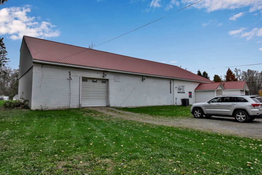 9468 Alleghany Rd, Corfu, NY à vendre - Photo de l’immeuble – Image 2 sur 54