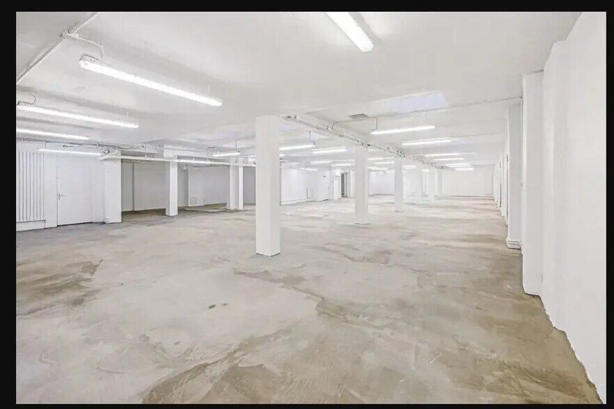 5 Rue Emile Allez, Paris à louer - Photo de l’immeuble – Image 2 sur 5