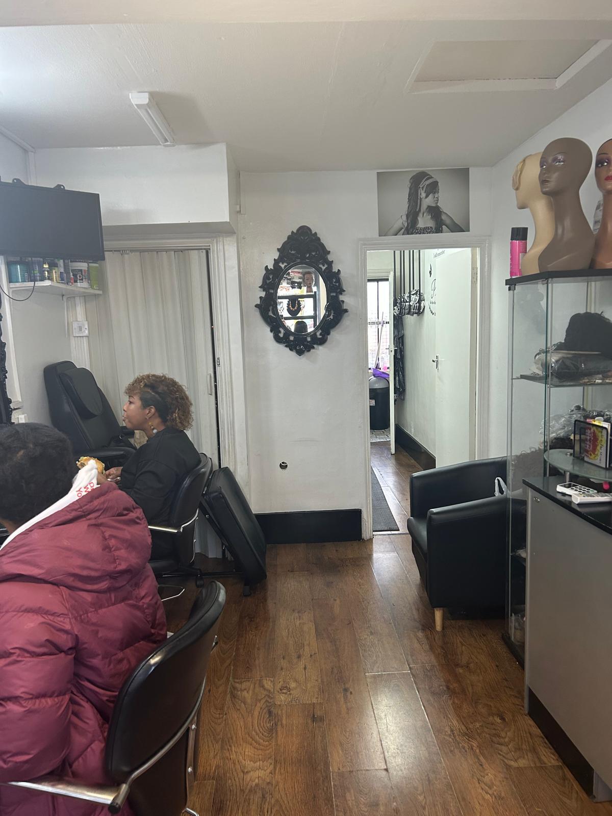 290 Lodge Ave, Dagenham à louer Photo intérieure– Image 1 sur 1