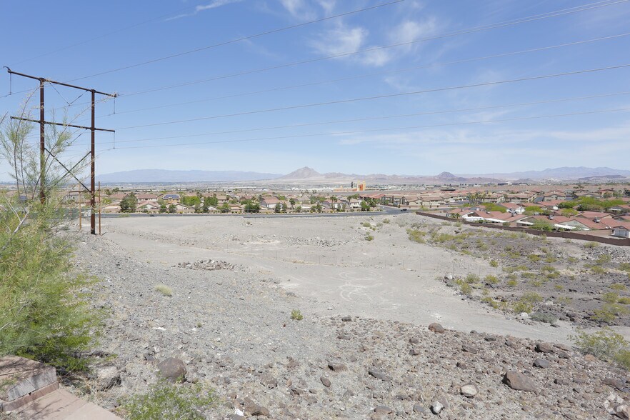 Horizon Ridge Pky, Henderson, NV à vendre - Photo principale – Image 2 sur 4