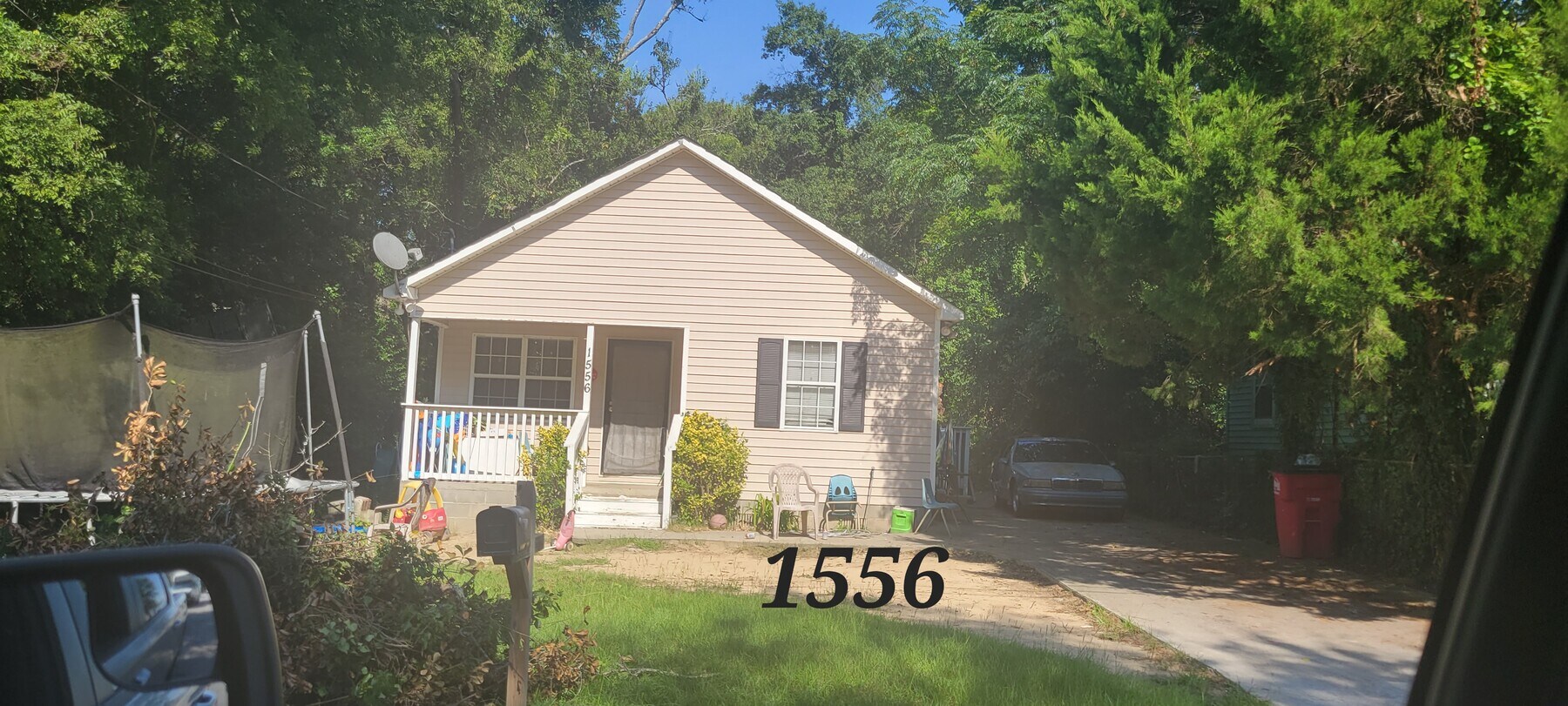 View Photo