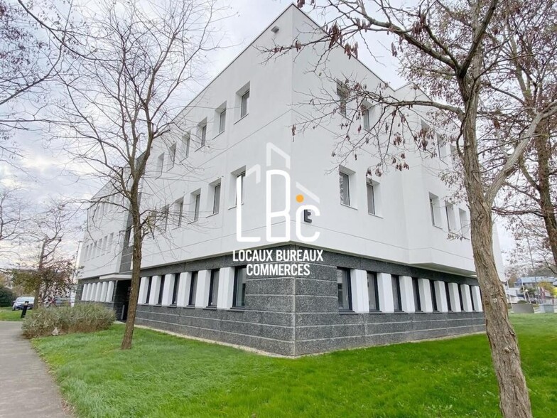 11 Rue Du Chemin Rouge, Nantes à vendre - Photo de l’immeuble – Image 1 sur 3